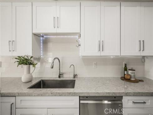 6  Whitecloud  , Irvine, CA