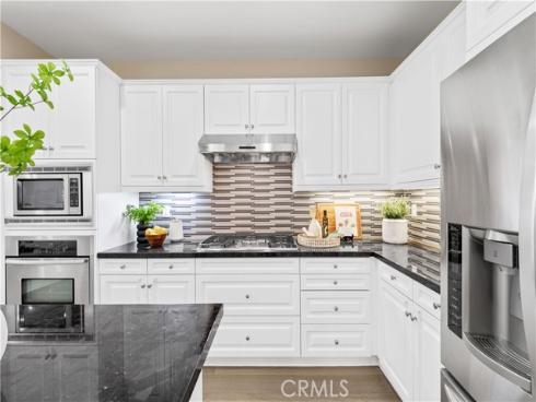 129  Pathway  , Irvine, CA