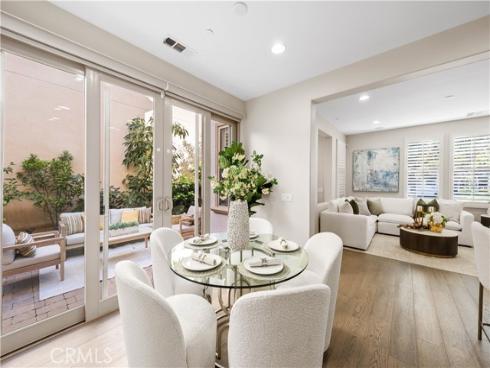 129  Pathway  , Irvine, CA