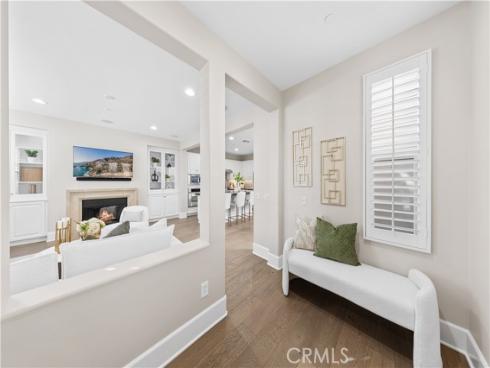 129  Pathway  , Irvine, CA