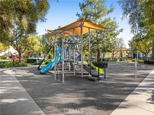 129  Pathway  , Irvine, CA