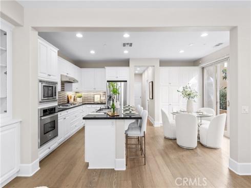 129  Pathway  , Irvine, CA