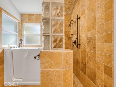 36  Bloomdale  , Irvine, CA