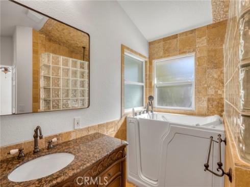 36  Bloomdale  , Irvine, CA