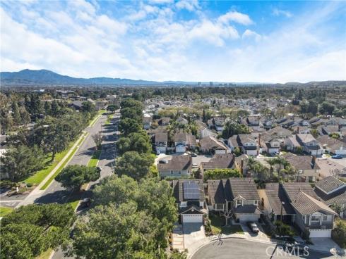 36  Bloomdale  , Irvine, CA