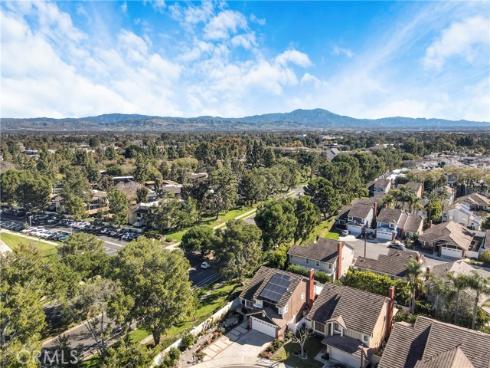 36  Bloomdale  , Irvine, CA