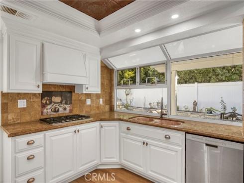 36  Bloomdale  , Irvine, CA