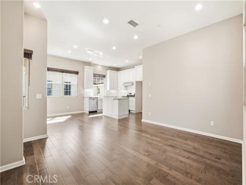 142  Firefly  , Irvine, CA