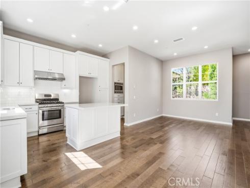 142  Firefly  , Irvine, CA