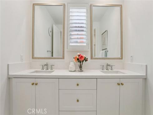 103 Villa Ridge , Irvine, CA