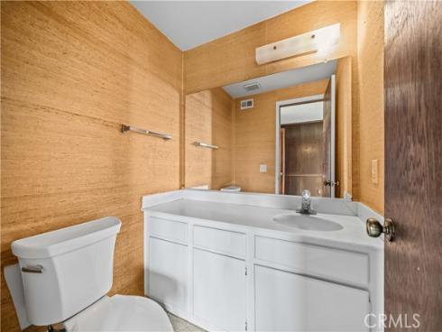 20  Navarre  134 , Irvine, CA