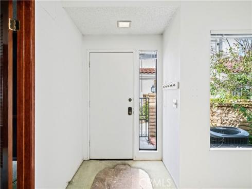 20  Navarre  134 , Irvine, CA