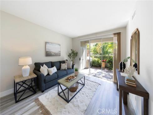 28  Brigmore Aisle  , Irvine, CA