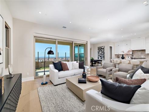 113  Oakstone  , Irvine, CA