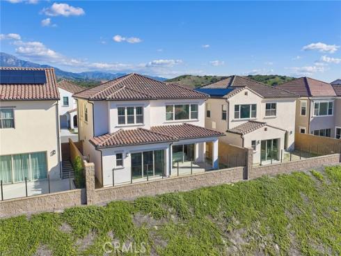 113  Oakstone  , Irvine, CA