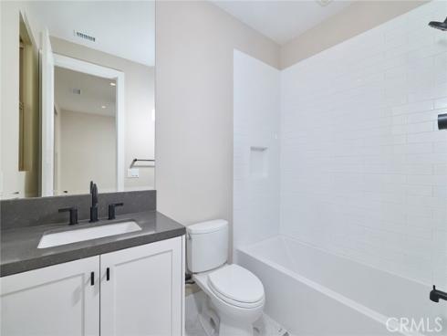 113  Oakstone  , Irvine, CA