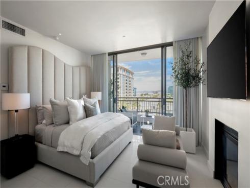 8085  Scholarship  , Irvine, CA