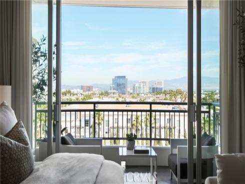 8085  Scholarship  , Irvine, CA