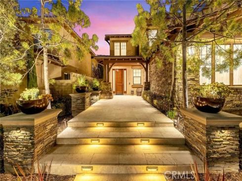 123  Calderon  , Irvine, CA