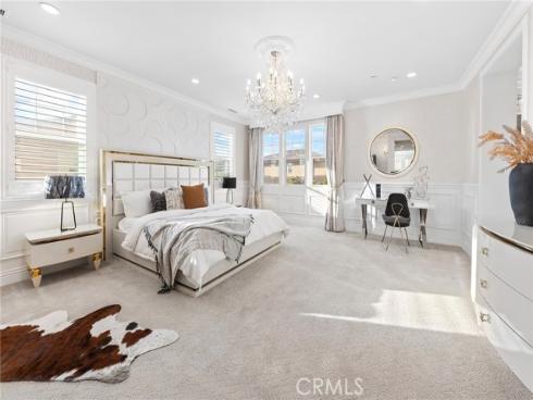 123  Calderon  , Irvine, CA