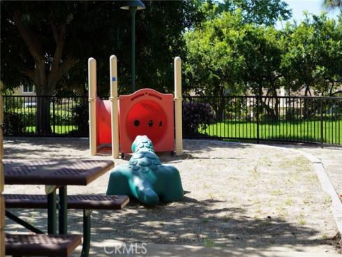 17  Rippling Stream  , Irvine, CA