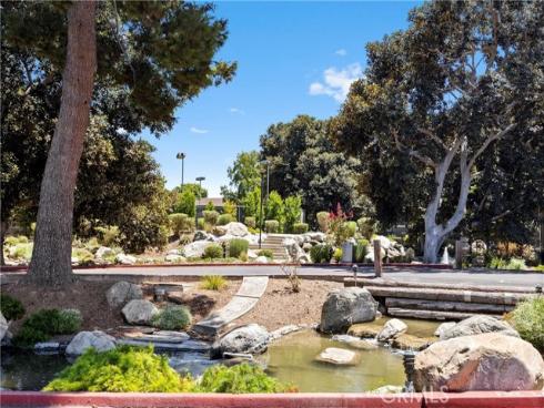 213  Springview  , Irvine, CA