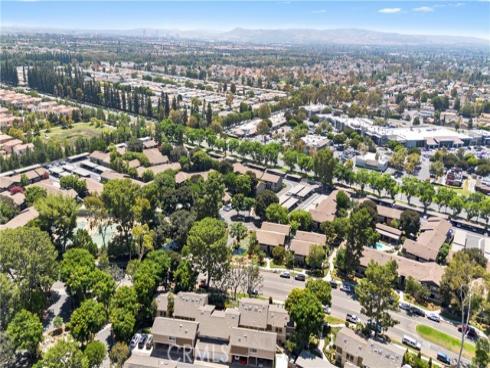 213  Springview  , Irvine, CA