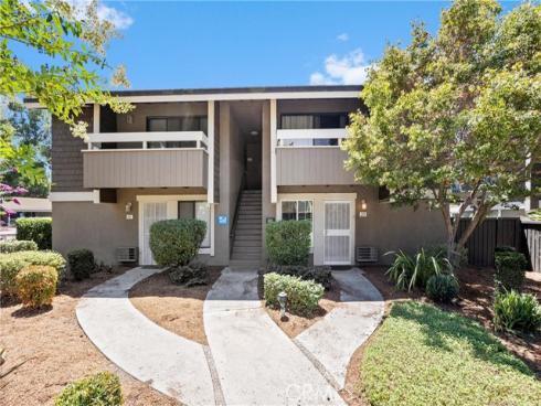 213  Springview  , Irvine, CA