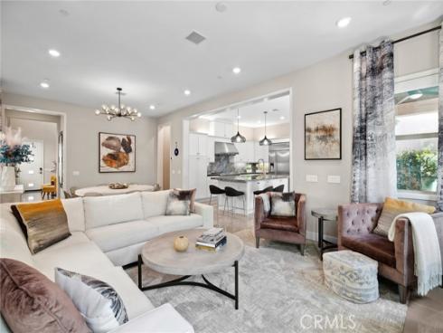 131  Spiral  , Irvine, CA