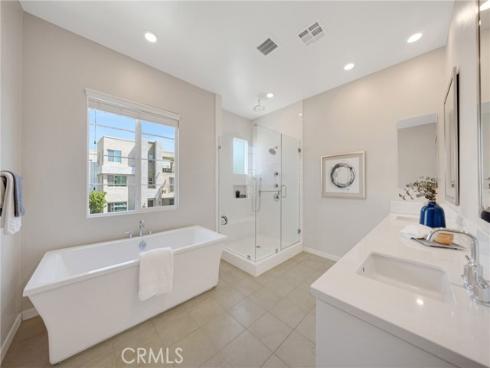 104  Sculpture  , Irvine, CA