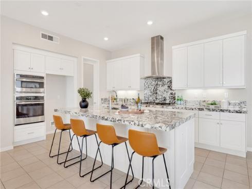 104  Sculpture  , Irvine, CA