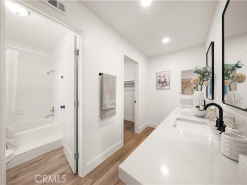 17 Blazing Star , Irvine, CA