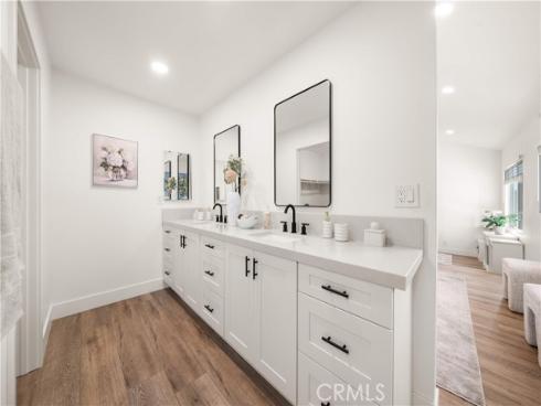 17 Blazing Star , Irvine, CA