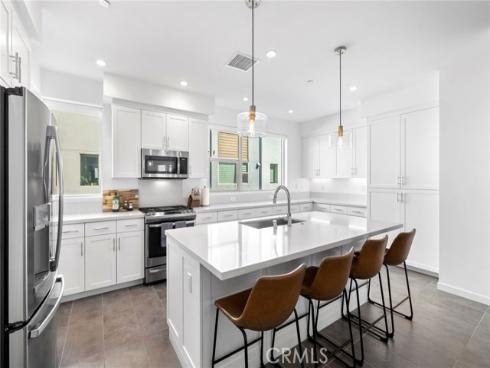 162  Placemark  , Irvine, CA