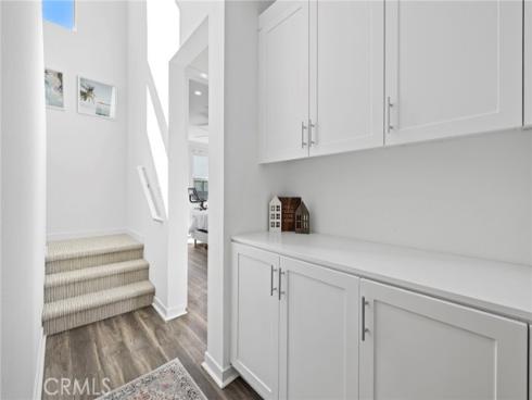 162  Placemark  , Irvine, CA