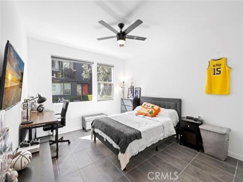 162  Placemark  , Irvine, CA