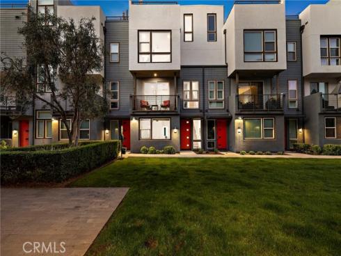 162  Placemark  , Irvine, CA