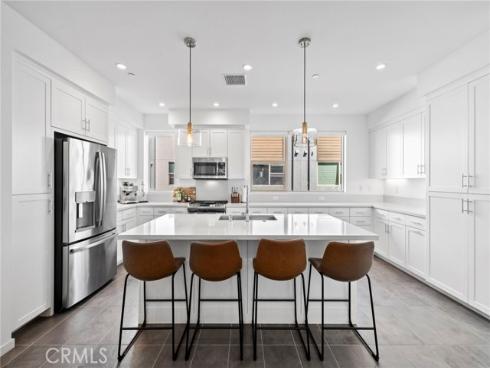 162  Placemark  , Irvine, CA