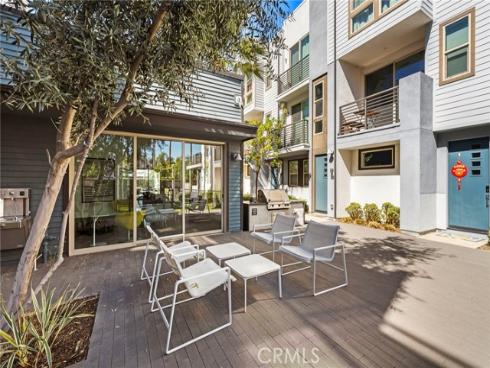 162  Placemark  , Irvine, CA