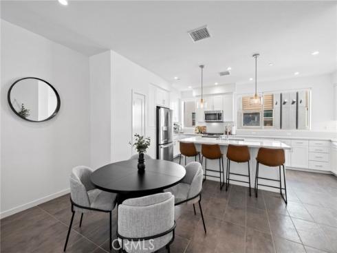 162  Placemark  , Irvine, CA