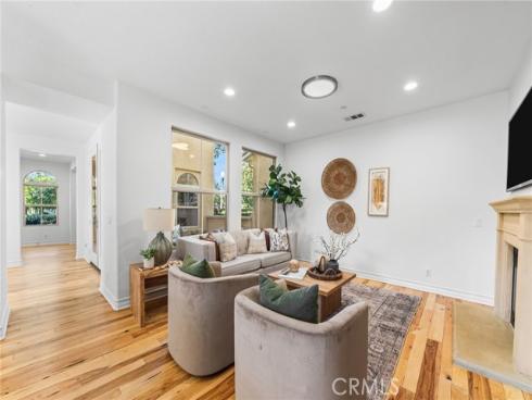 97  Rinaldi  , Irvine, CA