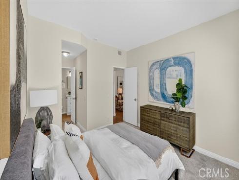 30  Remington  , Irvine, CA