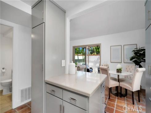 3  Varesa  , Irvine, CA