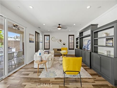 219  Compass  , Irvine, CA