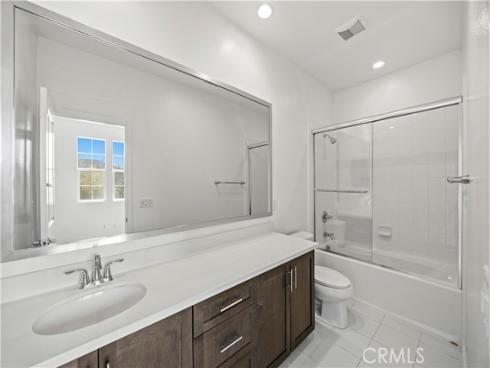 219  Compass  , Irvine, CA