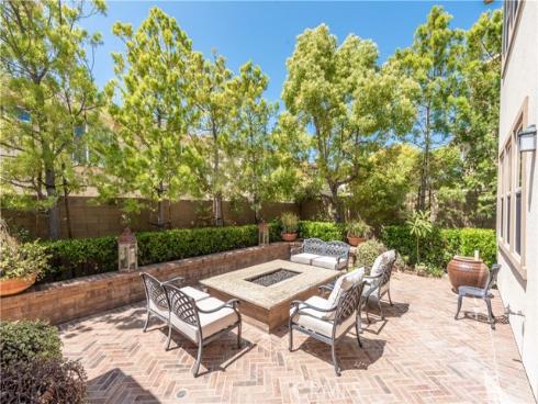 181  Compass  , Irvine, CA