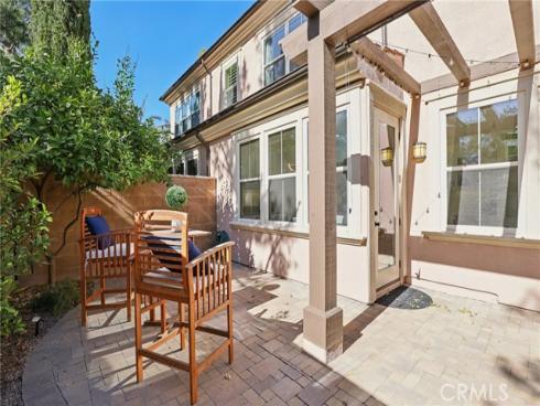 24  Maycrest  , Irvine, CA