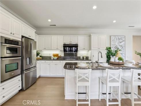 37  Donovan  , Irvine, CA