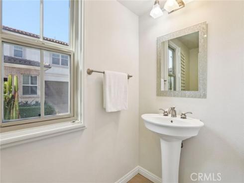 37  Donovan  , Irvine, CA