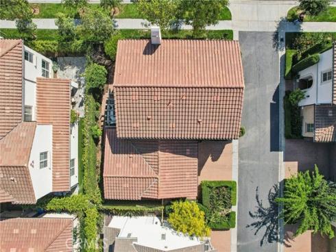 37  Donovan  , Irvine, CA